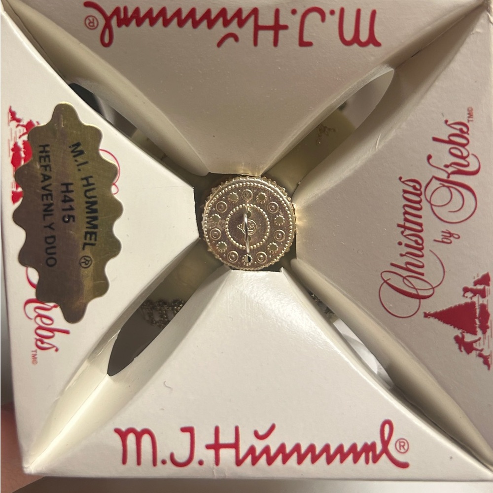 Schmid Berta Hummel • White & Gold Glass Christmas Ornament W/ Angel Design - Picture 10 of 14